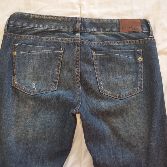 Express Jeans - Picture 2 of 5